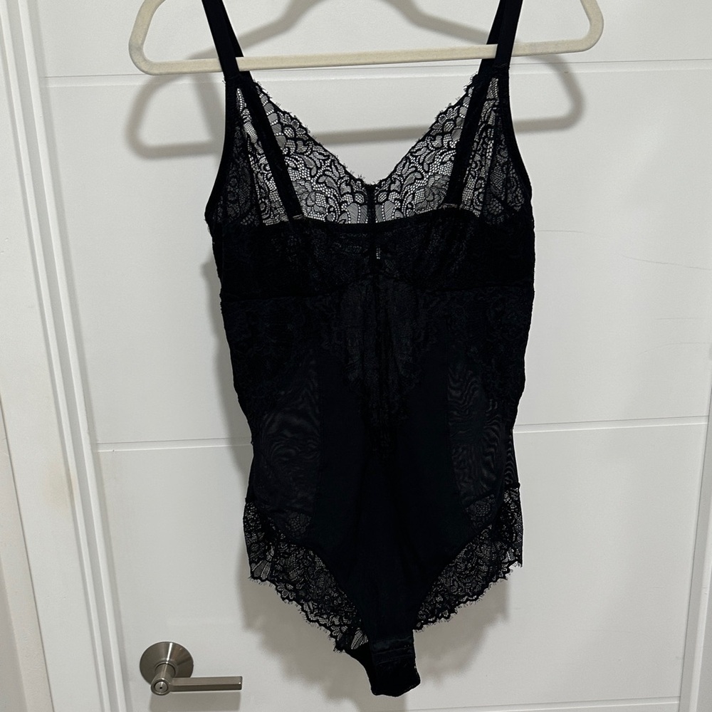 Pinsy Black Lace Bodysuit Intimate Shapewear